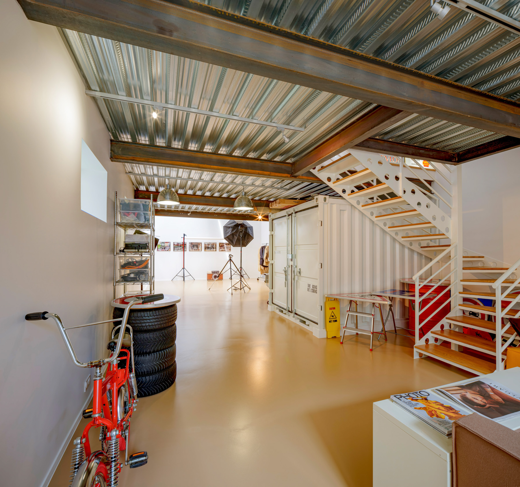 Studio photo – photo 7